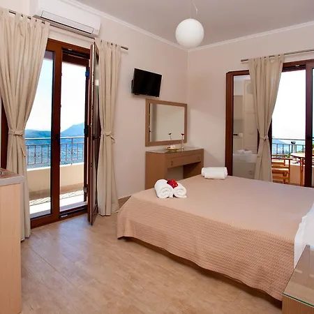 Calm View Apartmanhotel Vaszilikí